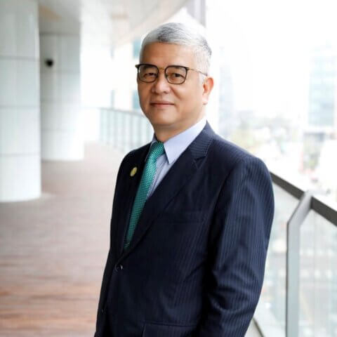 Dr. Shih Yi-Fang